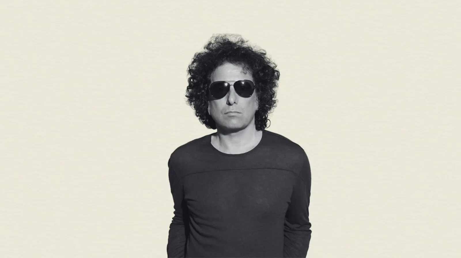 Imagen de difusión de «Calamaro acústico»