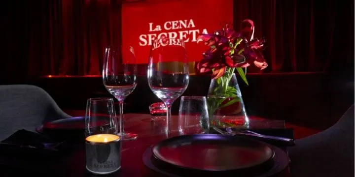 Imagen de difusión de «La cena secreta»